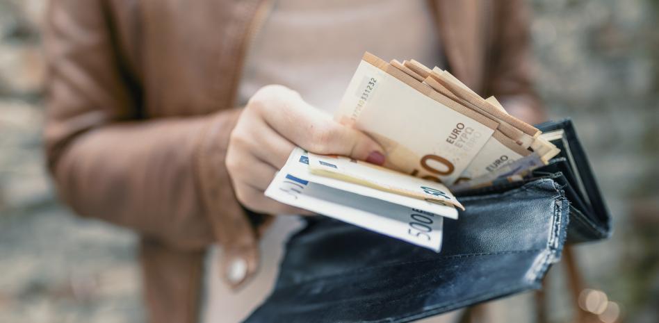 ¿Cuántas mujeres son independientes financieramente en España?